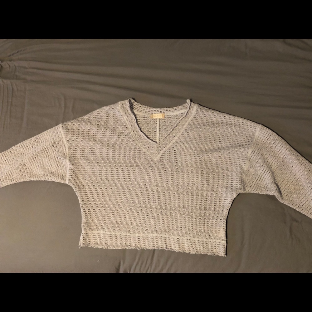 Altar’d State light glay shirt